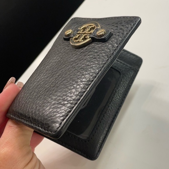 Tory Burch Amanda Pebbled Leather Card Case in Black - Picture 2 of 5